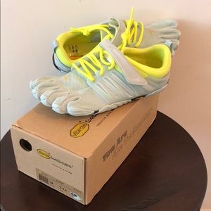 Vibram FiveFingers V-TRAIN Pale Blue/Safety Yellow